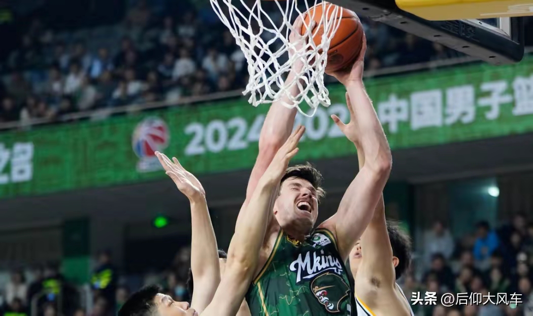 英雄联盟官方直播英雄联盟台服官网地址一览-CBA常规赛赛程吃紧，巴塞罗那今夜扳平良机，态度坚定，训练强度明显提升的简单介绍